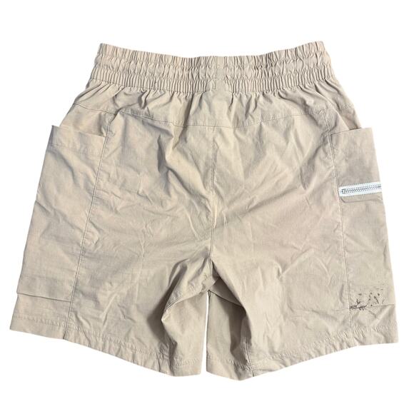 Nike Sportswear Modern Essentials Men’s Gym Short Beige Nylon Pockets Size Small - Picture 2 of 9